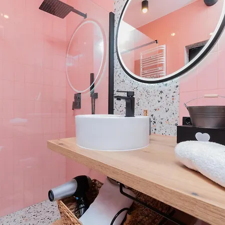 Old Town Walowa With Balcony By Renters