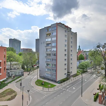 Old Town Walowa With Balcony By Renters Апартаменты Гданьск