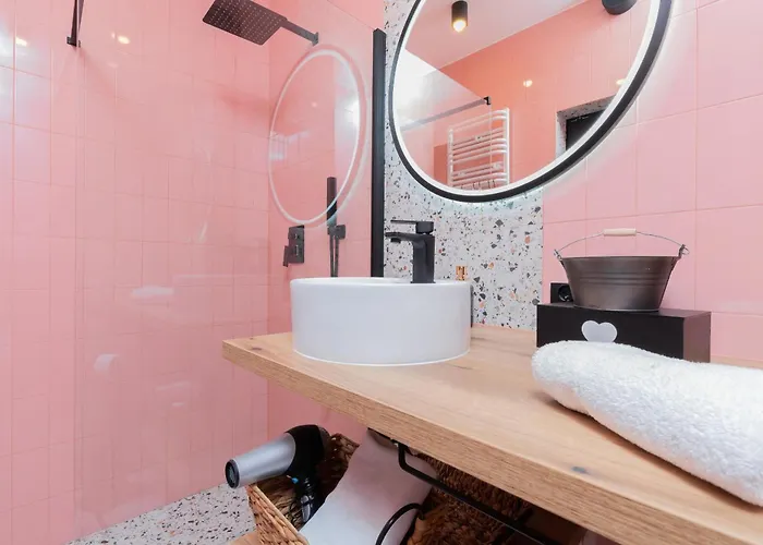 Old Town Walowa With Balcony By Renters