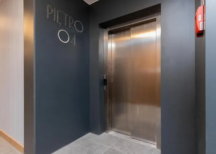 Daire Old Town Walowa With Balcony By Renters Gdansk