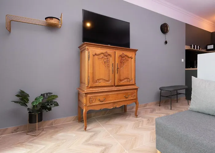 Old Town Walowa With Balcony By Renters *