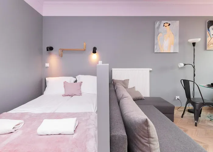 Old Town Walowa With Balcony By Renters Gdansk