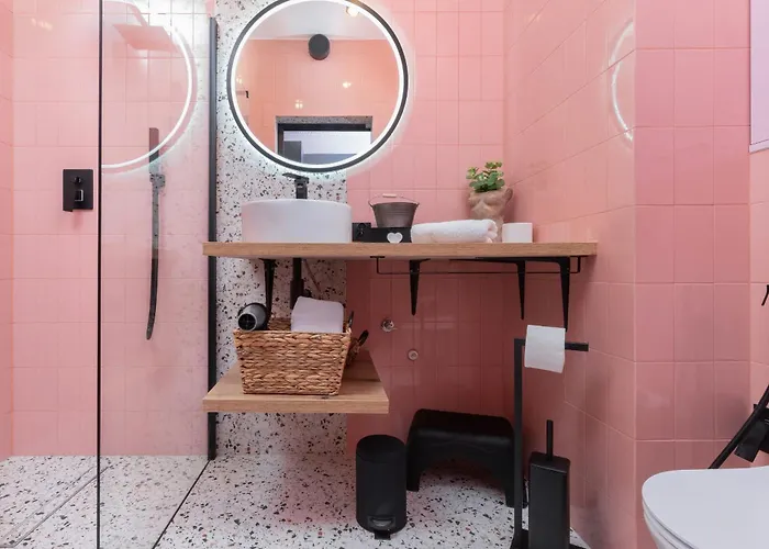 Old Town Walowa With Balcony By Renters Daire